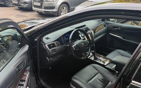Toyota Camry, 2017 год, 2 550 000 рублей, 8 фотография