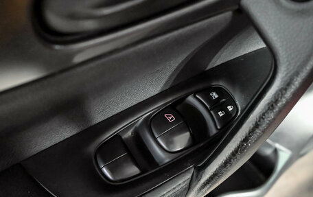 Nissan Qashqai, 2014 год, 975 000 рублей, 14 фотография