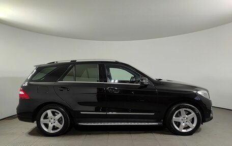 Mercedes-Benz M-Класс, 2012 год, 2 350 000 рублей, 4 фотография