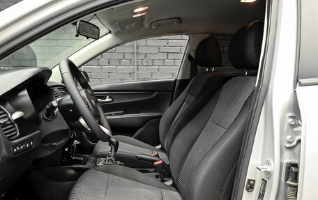 KIA Rio IV, 2018 год, 1 300 000 рублей, 10 фотография