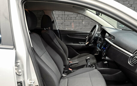 KIA Rio IV, 2018 год, 1 300 000 рублей, 11 фотография