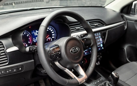 KIA Rio IV, 2018 год, 1 300 000 рублей, 18 фотография