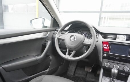 Skoda Octavia, 2020 год, 1 650 000 рублей, 13 фотография