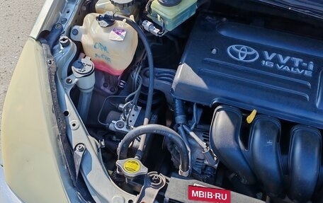 Toyota Opa I рестайлинг, 2001 год, 440 000 рублей, 10 фотография