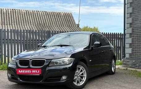 BMW 3 серия, 2010 год, 900 000 рублей, 7 фотография