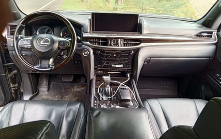 Lexus LX III, 2017 год, 6 900 000 рублей, 8 фотография