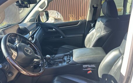 Lexus LX III, 2016 год, 6 100 000 рублей, 7 фотография