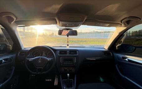 Volkswagen Jetta VI, 2018 год, 1 450 000 рублей, 10 фотография