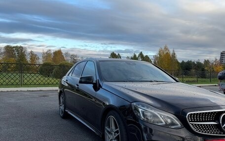 Mercedes-Benz E-Класс, 2015 год, 1 980 000 рублей, 4 фотография