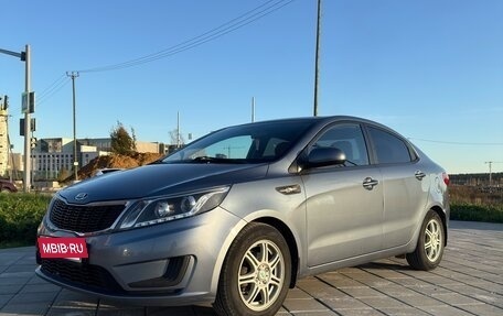 KIA Rio III рестайлинг, 2013 год, 1 100 000 рублей, 4 фотография