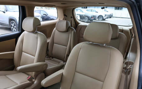 KIA Carnival III, 2019 год, 3 398 000 рублей, 26 фотография