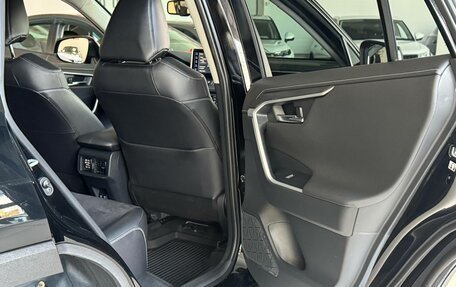Toyota RAV4, 2022 год, 4 200 000 рублей, 22 фотография