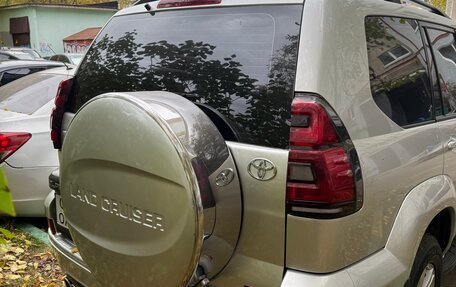 Toyota Land Cruiser Prado 120 рестайлинг, 2003 год, 1 950 000 рублей, 3 фотография