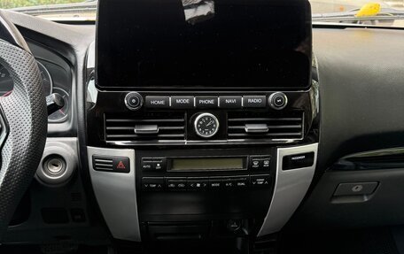 Toyota Land Cruiser Prado 120 рестайлинг, 2003 год, 1 950 000 рублей, 6 фотография