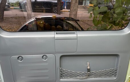 Toyota Land Cruiser Prado 120 рестайлинг, 2003 год, 1 950 000 рублей, 9 фотография