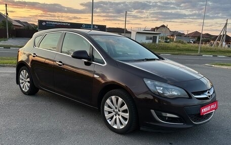 Opel Astra J, 2013 год, 800 000 рублей, 5 фотография