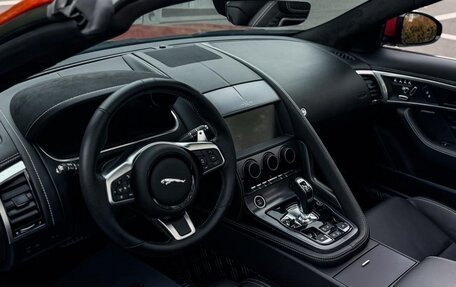 Jaguar F-Type I рестайлинг 2, 2023 год, 7 990 000 рублей, 17 фотография