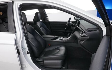 Toyota Camry, 2021 год, 3 349 050 рублей, 8 фотография
