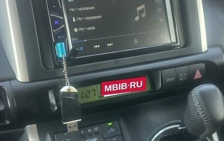 Toyota Wish II, 2011 год, 1 490 000 рублей, 19 фотография