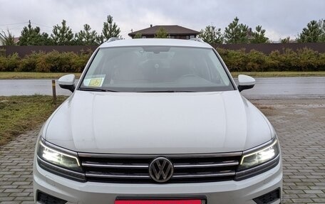 Volkswagen Tiguan II, 2017 год, 3 100 000 рублей, 1 фотография