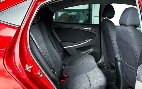 Hyundai Solaris II рестайлинг, 2014 год, 499 999 рублей, 18 фотография