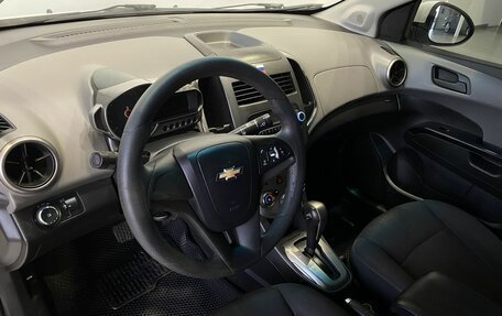 Chevrolet Aveo III, 2012 год, 549 900 рублей, 10 фотография
