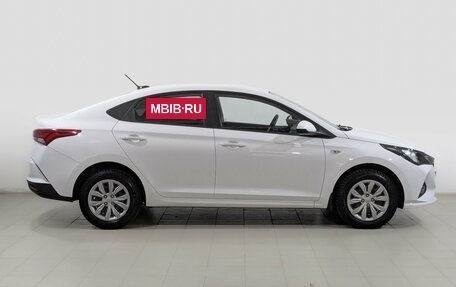 Hyundai Solaris II рестайлинг, 2022 год, 1 600 000 рублей, 4 фотография