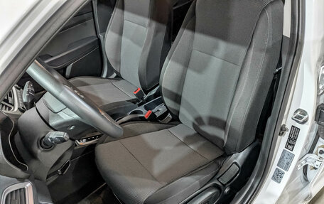 Hyundai Solaris II рестайлинг, 2022 год, 1 600 000 рублей, 20 фотография