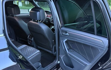 Volkswagen Tiguan II, 2021 год, 2 790 000 рублей, 22 фотография
