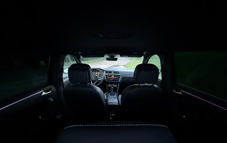 Volkswagen Tiguan II, 2021 год, 2 790 000 рублей, 20 фотография