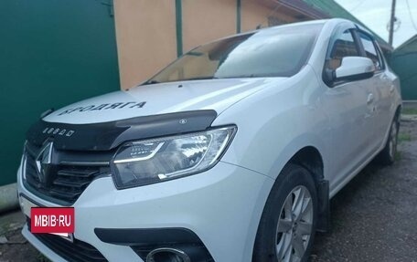 Renault Logan II, 2018 год, 550 000 рублей, 3 фотография