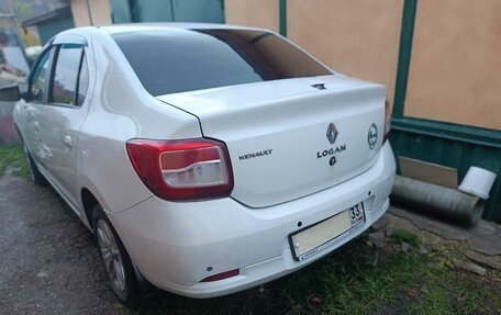 Renault Logan II, 2018 год, 550 000 рублей, 7 фотография
