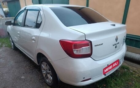 Renault Logan II, 2018 год, 550 000 рублей, 2 фотография