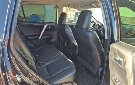Toyota RAV4, 2017 год, 3 050 000 рублей, 20 фотография