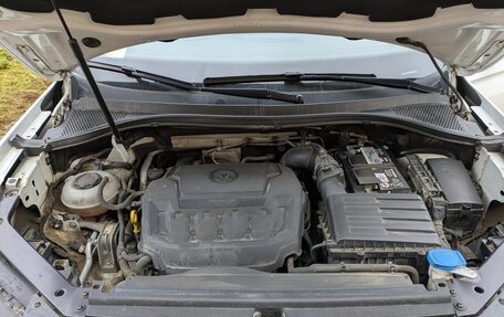 Volkswagen Tiguan II, 2017 год, 3 100 000 рублей, 6 фотография
