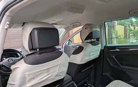 Volkswagen Tiguan II, 2017 год, 3 100 000 рублей, 12 фотография