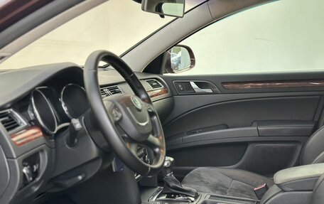 Skoda Superb III рестайлинг, 2012 год, 1 100 000 рублей, 10 фотография