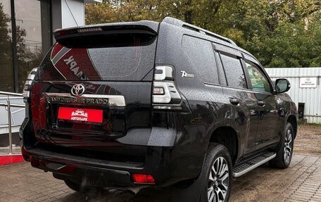 Toyota Land Cruiser Prado 150 рестайлинг 2, 2021 год, 5 999 000 рублей, 3 фотография