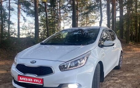 KIA cee'd III, 2014 год, 1 249 999 рублей, 1 фотография