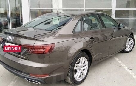 Audi A4, 2019 год, 2 200 000 рублей, 4 фотография