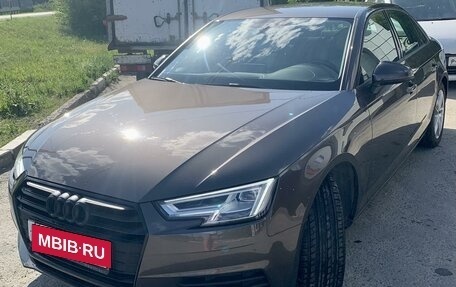 Audi A4, 2019 год, 2 200 000 рублей, 5 фотография