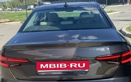 Audi A4, 2019 год, 2 200 000 рублей, 15 фотография