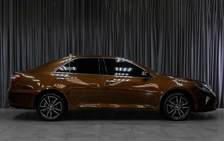 Toyota Camry, 2018 год, 2 249 000 рублей, 5 фотография