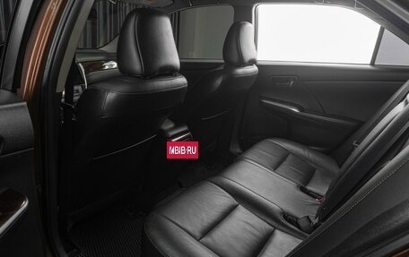 Toyota Camry, 2018 год, 2 249 000 рублей, 11 фотография