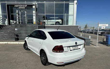 Volkswagen Polo VI (EU Market), 2016 год, 1 050 000 рублей, 7 фотография
