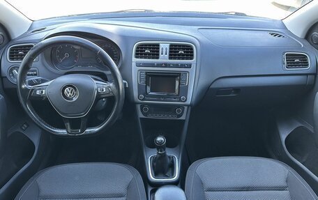 Volkswagen Polo VI (EU Market), 2016 год, 1 050 000 рублей, 10 фотография