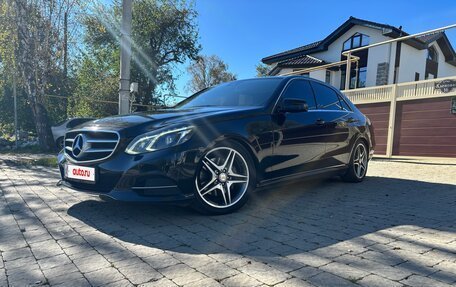 Mercedes-Benz E-Класс, 2013 год, 2 250 000 рублей, 2 фотография