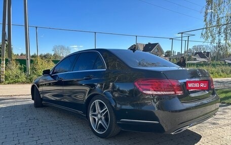 Mercedes-Benz E-Класс, 2013 год, 2 250 000 рублей, 4 фотография