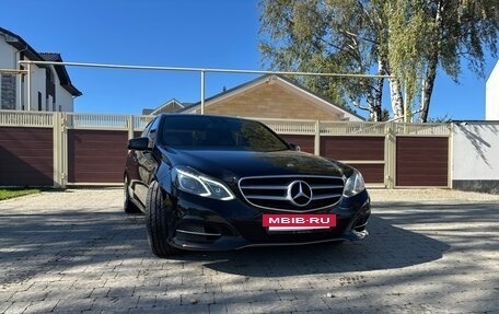 Mercedes-Benz E-Класс, 2013 год, 2 250 000 рублей, 3 фотография