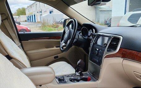 Jeep Grand Cherokee, 2011 год, 1 600 000 рублей, 18 фотография